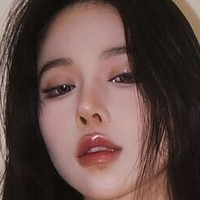 Dinonoz Nude